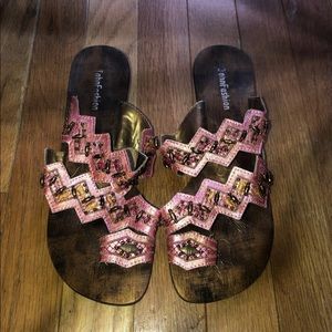 JohnFashion Pink Beaded Sandals